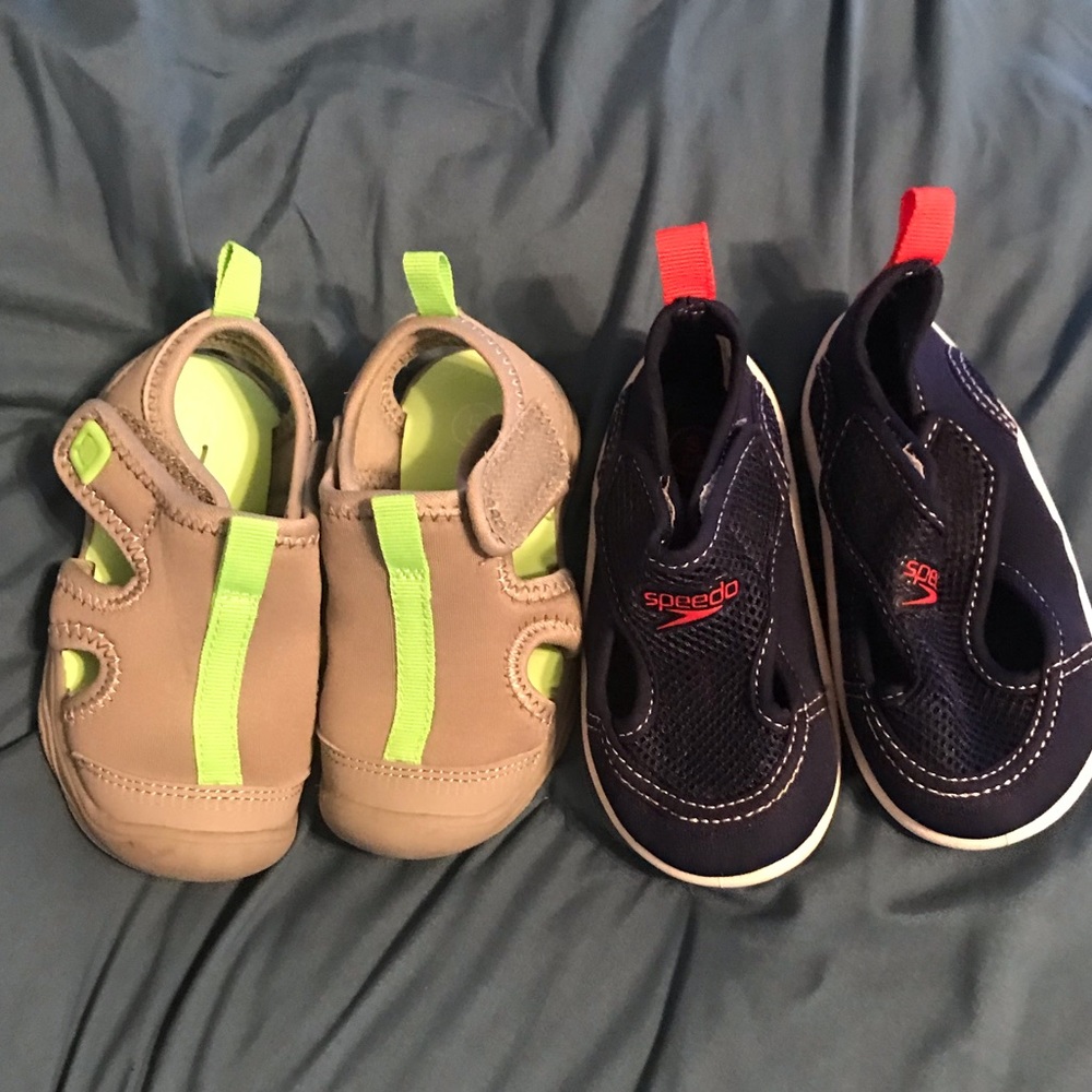 New Speedo and Cat & Jack Sandals Toddler Boys S(5 & 5/6) Grey Blue Bundle of 2
